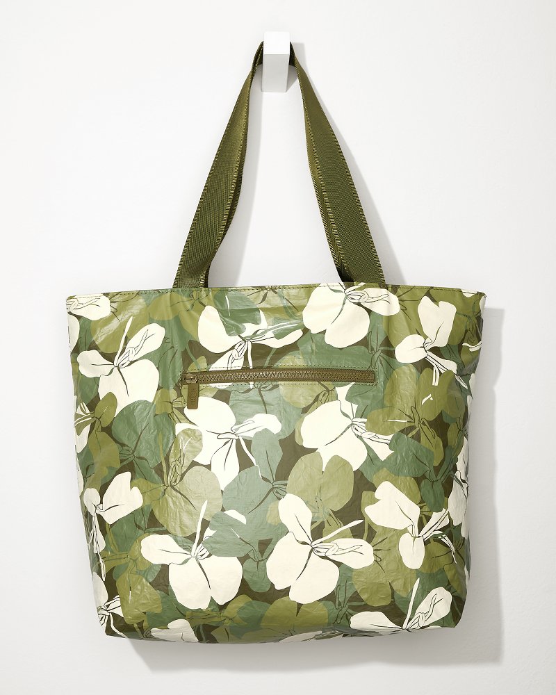 Aloha Collection Ginger Camo Day Tripper Tote Scope/Olive | Tommy Bahama Popular - Aloha Collection Ginger Camo Day Tripper Tote
