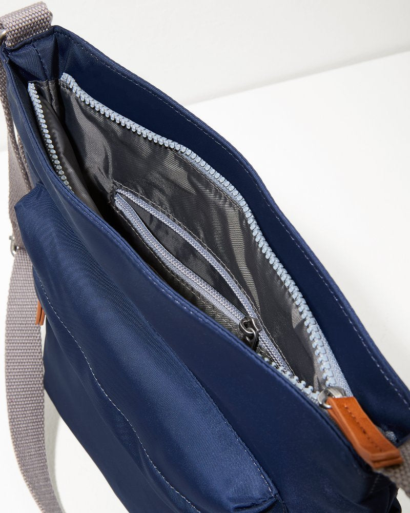 Kennington Midnight Crossbody Bag Midnight | Tommy Bahama Classic - Kennington Midnight Crossbody Bag