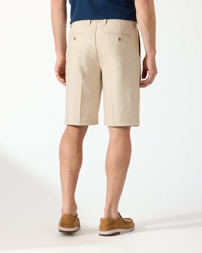 Latigo Beach Linen-Blend Pleated 10-Inch Shorts Stone Khaki | Tommy Bahama Essential - Latigo Beach Linen-Blend Pleated 10-Inch Shorts