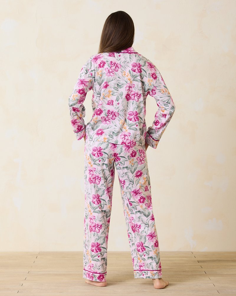 Woven Sateen Long Sleeve & Pants Pajama Set Blushing | Tommy Bahama Discount - Woven Sateen Long Sleeve & Pants Pajama Set