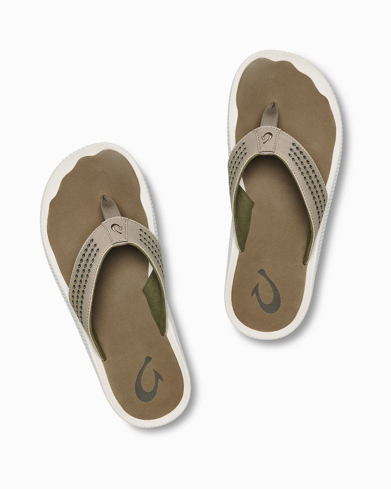 OluKai® Ulele Sandals Clay | Tommy Bahama Essential - OluKai® Ulele Sandals