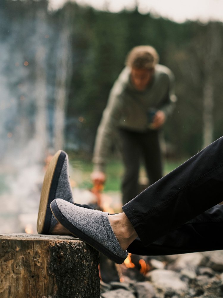 OluKai® Hāmani Hulu Felt Mules Graphite | Tommy Bahama Value - OluKai® Hāmani Hulu Felt Mules