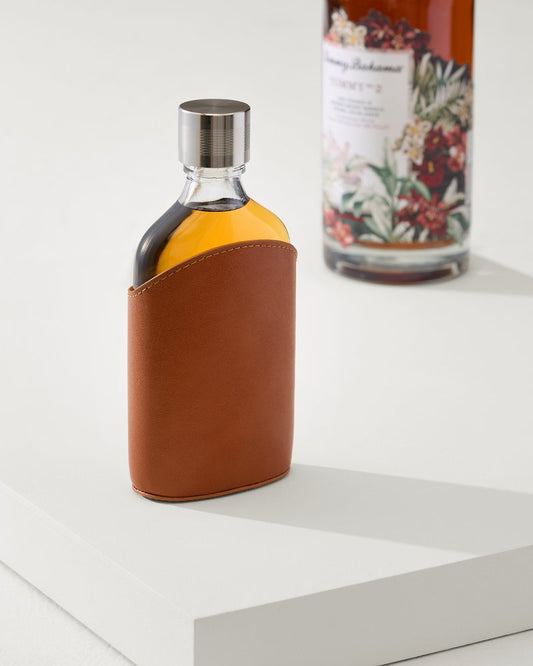 Viski® Parker Leather Flask Brown | Tommy Bahama Special Offer - Viski® Parker Leather Flask