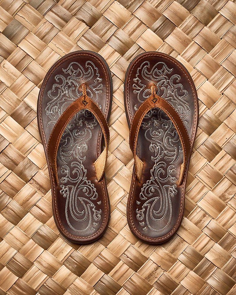 OluKai® Paniolo Sandals Natural | Tommy Bahama Essential - OluKai® Paniolo Sandals