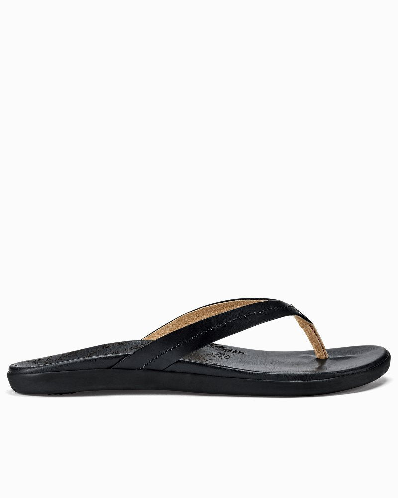 OluKai® Honu Sandals Black | Tommy Bahama Essential - OluKai® Honu Sandals