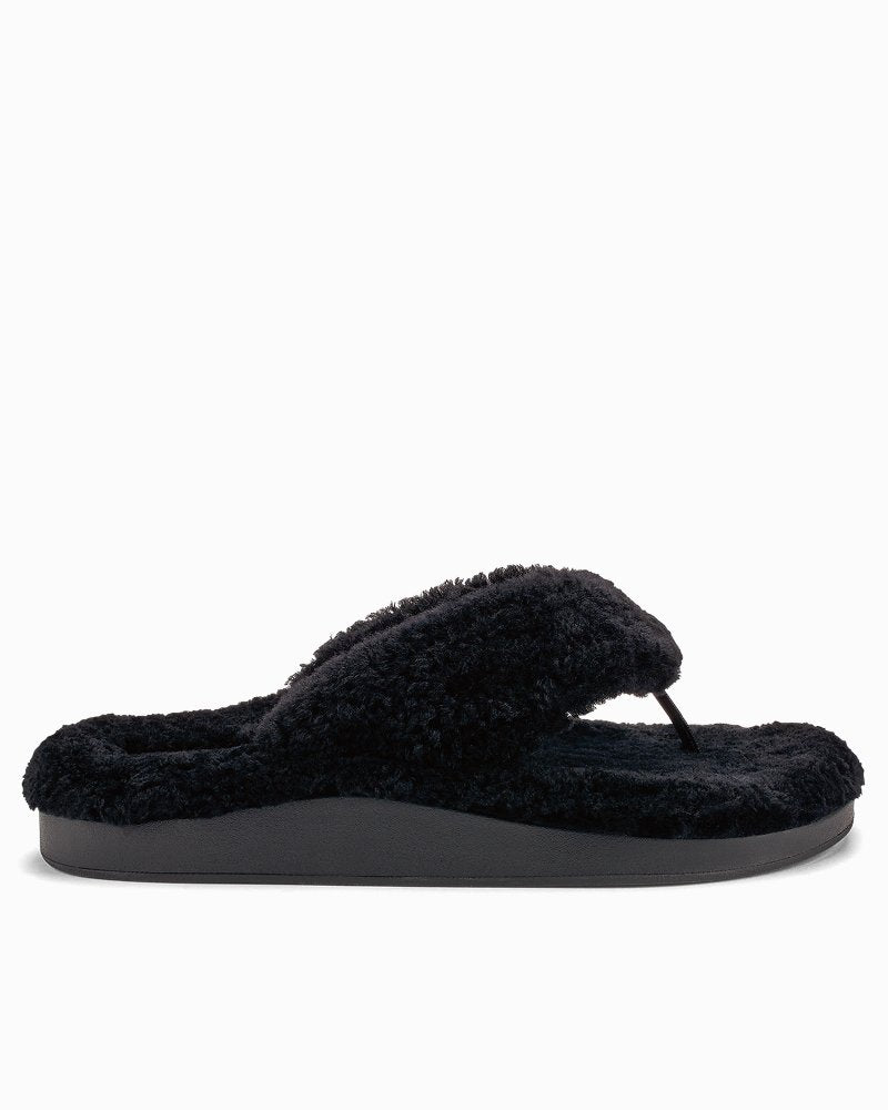 OluKai® Kipe'a Heu Slippers Black/Black | Tommy Bahama Latest - OluKai® Kipe'a Heu Slippers