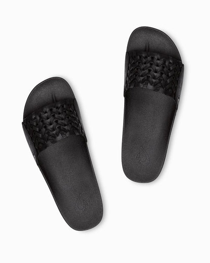 OluKai® Kāmola Sandals Black | Tommy Bahama Premium - OluKai® Kāmola Sandals