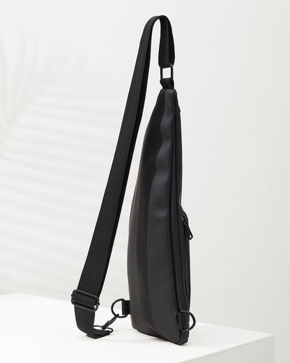 Hudson Black Sling Bag Black | Tommy Bahama Top Pick - Hudson Black Sling Bag