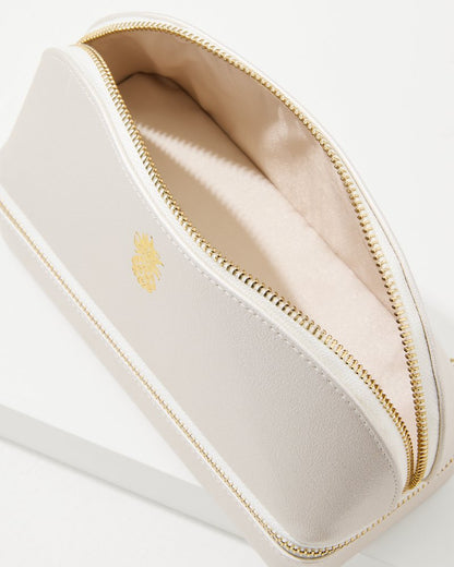 Abby Pearl Pineapple Travel Organizer Pearl | Tommy Bahama Smart Buy - Abby Pearl Pineapple Travel Organizer