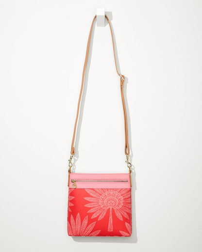 Palmetto Frond Hipster Crossbody Bag Palmetto Frond | Tommy Bahama Trending - Palmetto Frond Hipster Crossbody Bag
