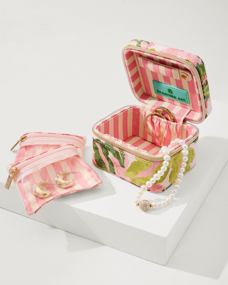 Palm Paradise Stow & Go Jewelry Travel Case Spartinapalm Paradise | Tommy Bahama Customer Favorite - Palm Paradise Stow & Go Jewelry Travel Case