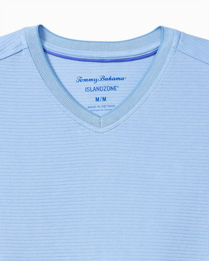 Big & Tall Coastal Crest IslandZone® V-Neck Shirt Big Sky Blue | Tommy Bahama Top Pick - Big & Tall Coastal Crest IslandZone® V-Neck Shirt