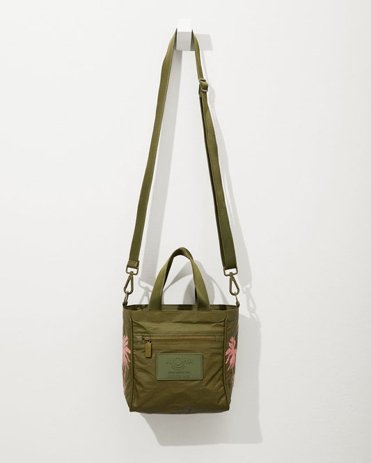 Aloha Collection Paumalu Crossbody Bag Olive | Tommy Bahama Signature - Aloha Collection Paumalu Crossbody Bag