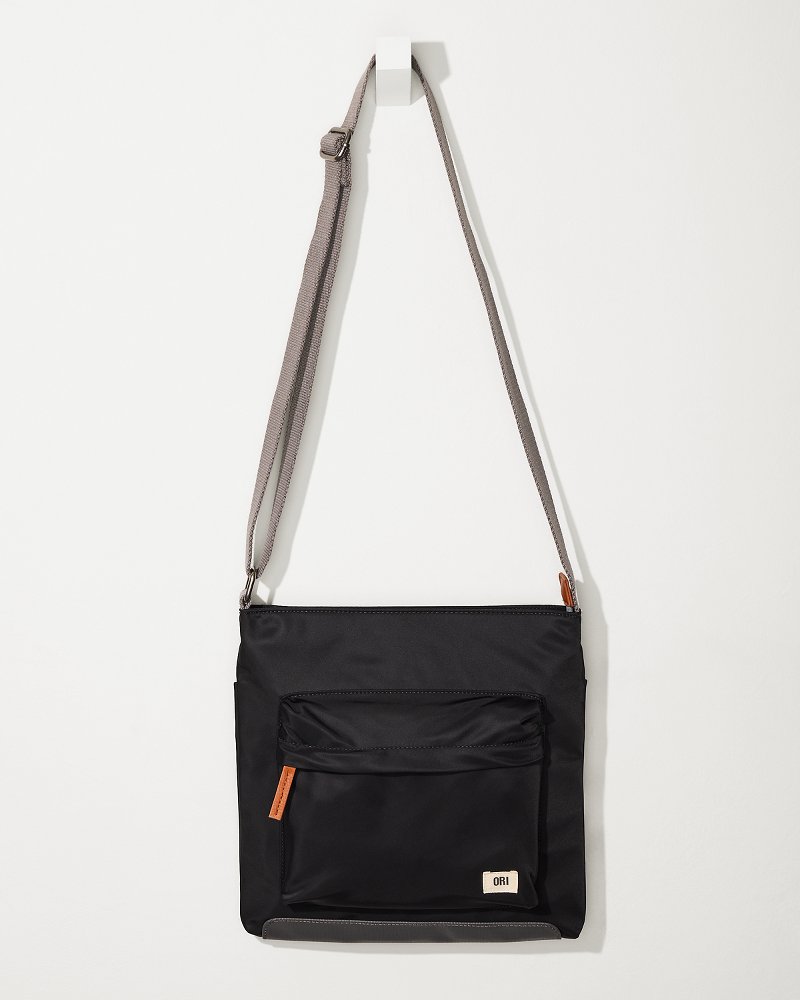 Kennington Black Crossbody Black | Tommy Bahama Top Pick - Kennington Black Crossbody