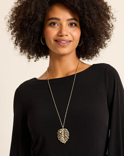 Tropical Blooms Monstera Pendant Necklace Gold | Tommy Bahama Classic - Tropical Blooms Monstera Pendant Necklace