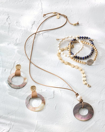 Indigo Shore Grey Shell Pendant Necklace Gold | Tommy Bahama New - Indigo Shore Grey Shell Pendant Necklace