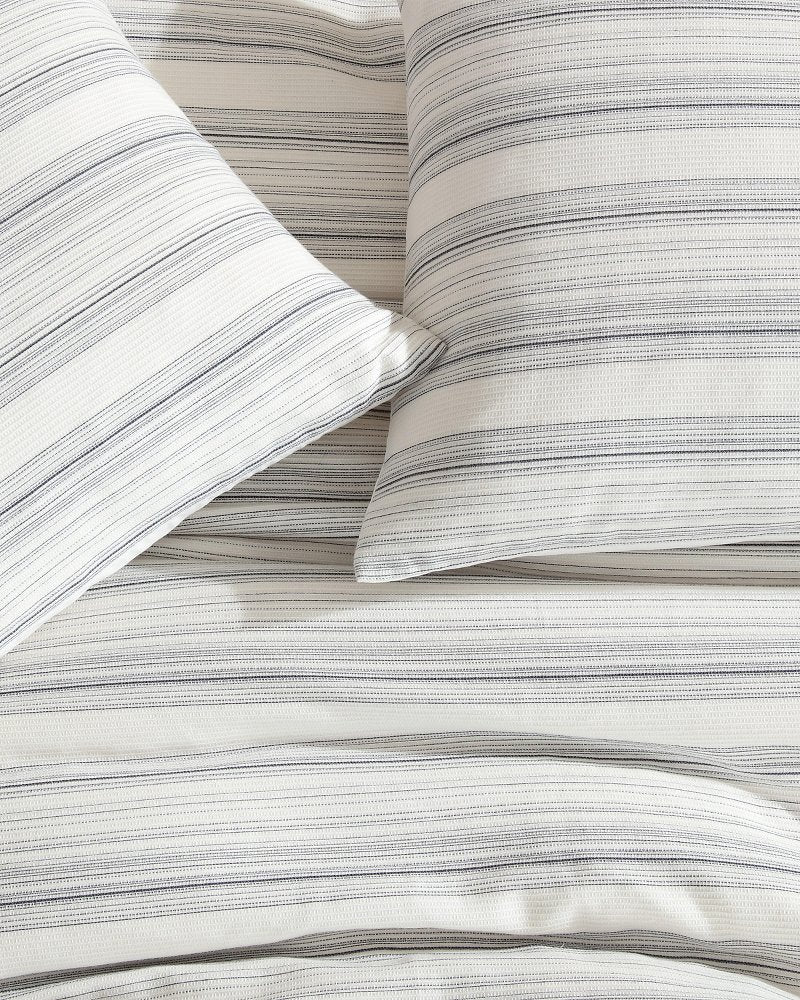 Island Micro Waffle 4-Piece Full/Queen Comforter Set Coconut | Tommy Bahama Signature - Island Micro Waffle 4-Piece Full/Queen Comforter Set