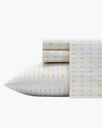 Pineapple Pinstripe 4-Piece Queen Sheet Set Yellow | Tommy Bahama Recommended - Pineapple Pinstripe 4-Piece Queen Sheet Set