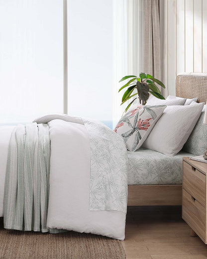Wicker Woven 3-Piece King Comforter Set White | Tommy Bahama Quality - Wicker Woven 3-Piece King Comforter Set