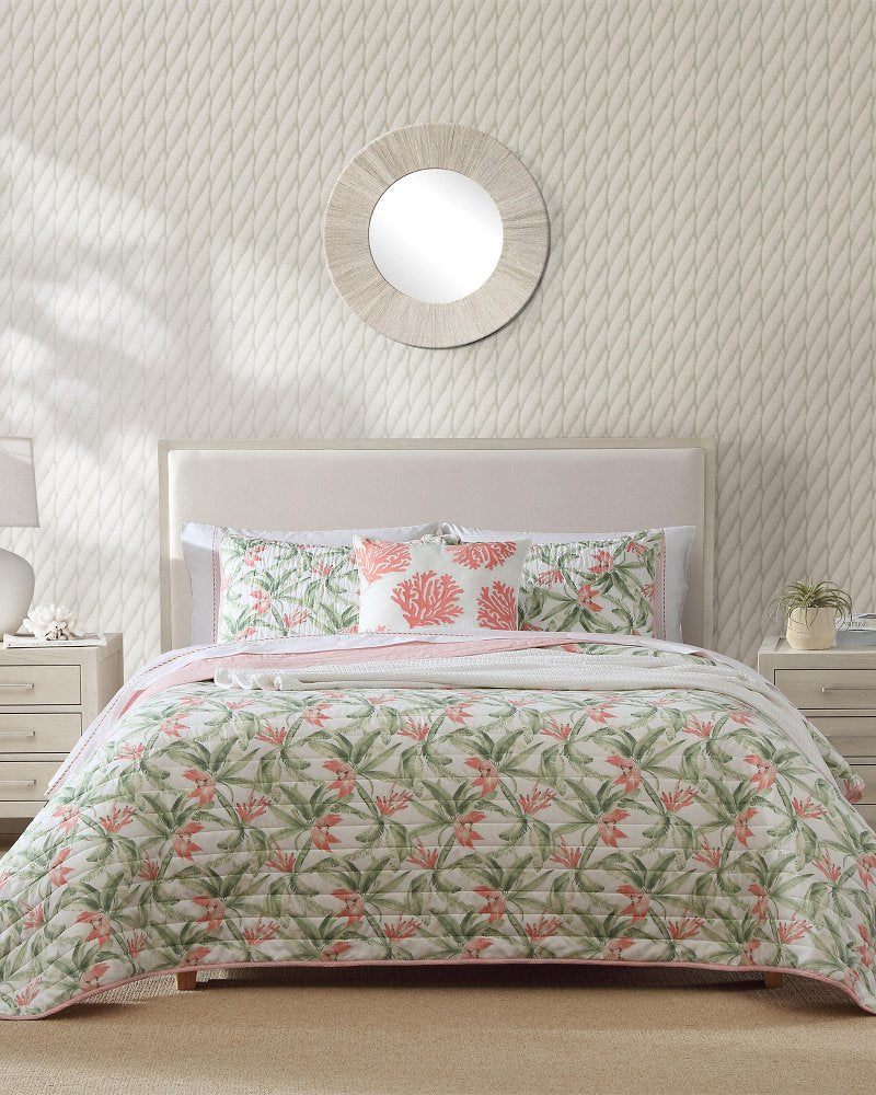 Acapulco Palms Reversible 2-Piece Twin Quilt Set Green | Tommy Bahama Latest - Acapulco Palms Reversible 2-Piece Twin Quilt Set