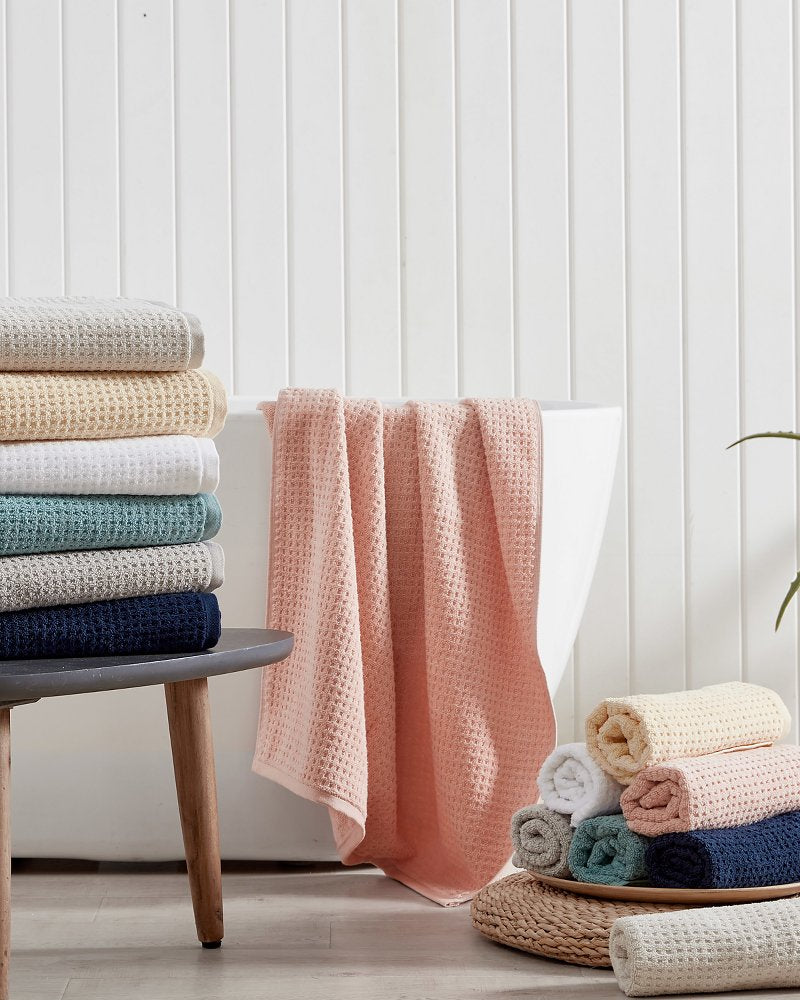 Northern Pacific 6-Piece Bath Towel Set Yellow | Tommy Bahama Signature - Northern Pacific 6-Piece Bath Towel Set