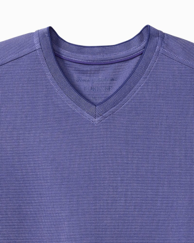 Coastal Crest IslandZone® V-Neck Shirt Deep Ultramarine | Tommy Bahama Best Seller - Coastal Crest IslandZone® V-Neck Shirt