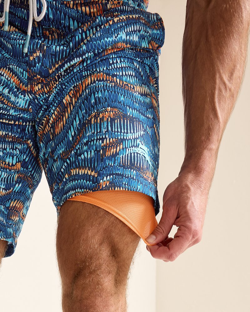 Baja Monte Rio Geo 9-Inch Boardshorts Kingdom Blue | Tommy Bahama Trusted - Baja Monte Rio Geo 9-Inch Boardshorts