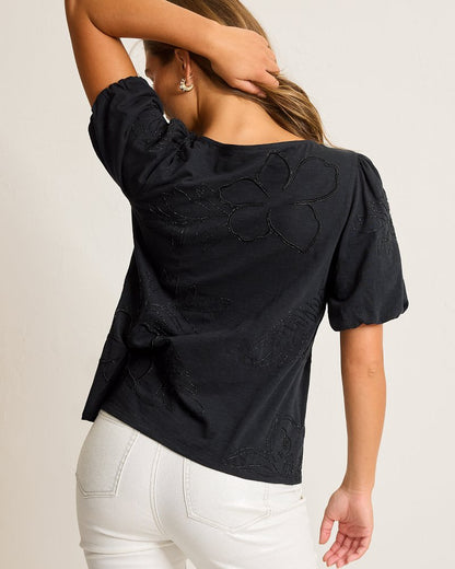Heritage Hibiscus Puff-Sleeve Lux T-Shirt Black | Tommy Bahama Smart Buy - Heritage Hibiscus Puff-Sleeve Lux T-Shirt