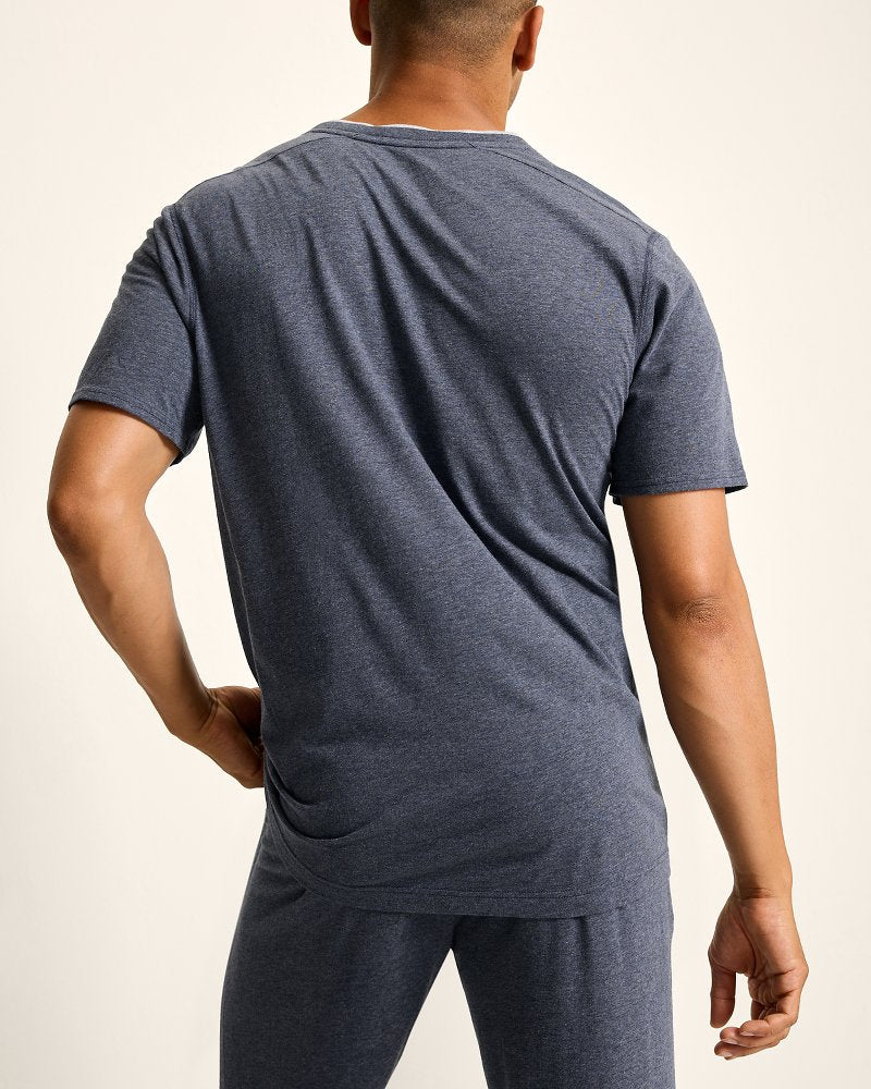 Big & Tall Jersey Short-Sleeve V-Neck T-Shirt Heathered Blue | Tommy Bahama Smart Buy - Big & Tall Jersey Short-Sleeve V-Neck T-Shirt