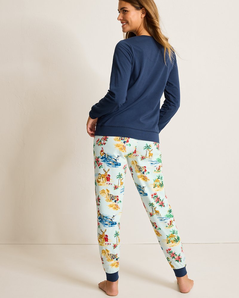 Holiday Santa Long Sleeve & Pants Pajama Set Aqua Ice | Tommy Bahama Essential - Holiday Santa Long Sleeve & Pants Pajama Set