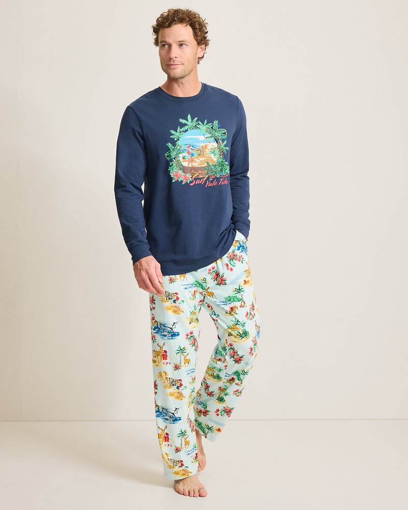 Holiday Santa Long Sleeve & Pants Pajama Set Aqua Ice | Tommy Bahama Recommended - Holiday Santa Long Sleeve & Pants Pajama Set