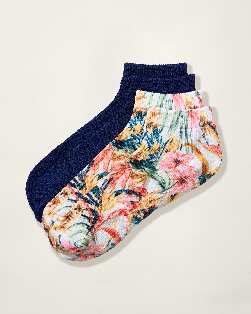 IslandZone® Performance Athletic Socks—2-Pack Assorted | Tommy Bahama Recommended - IslandZone® Performance Athletic Socks—2-Pack